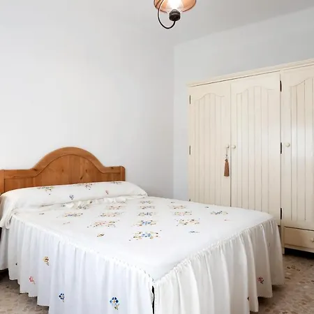 Будинок відпочинку Casa De Romero - Solo Familias Коніль-де-ла-Фронтера